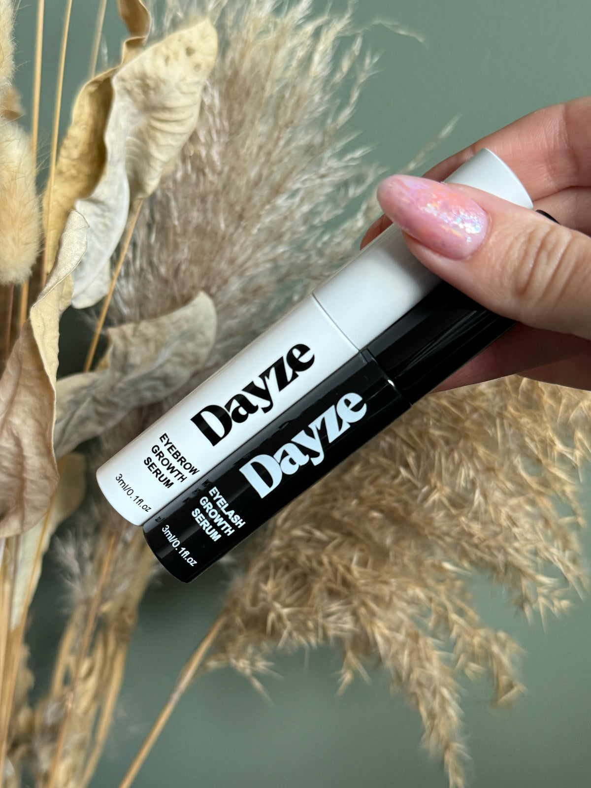 Dayze - Eyebrow Growth Serum - 3ml - Natural Approach For Longer & Thicker Eyebrows